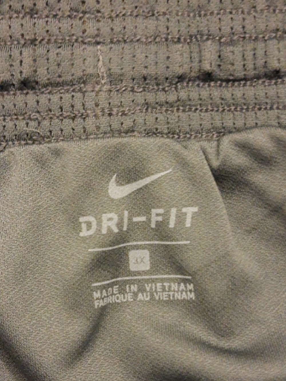 Nike Women's Black Shorts with White Star Print - Picture 2 of 5